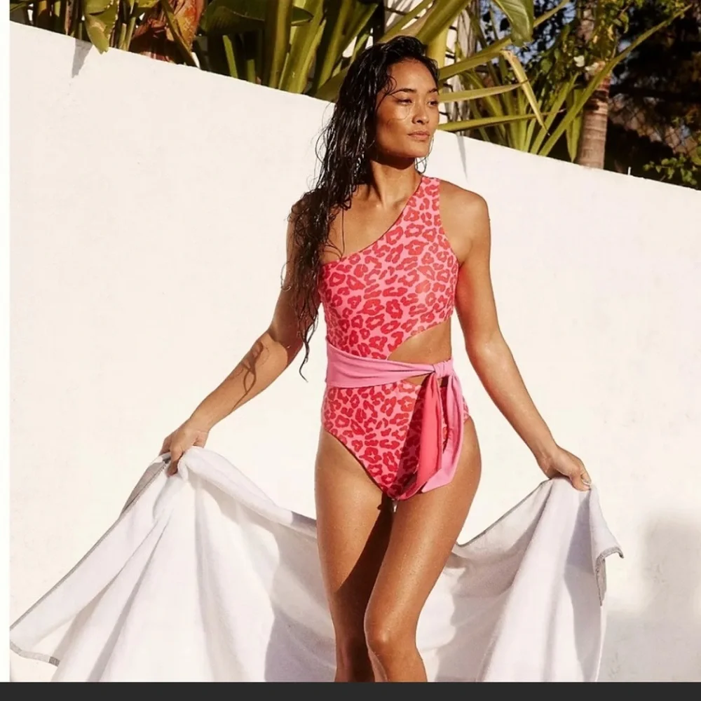 Beach Riot one piece - Picture 4 of 4
